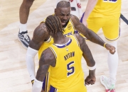 米兰体育app-NBA季后赛清晨走向成谜多伦多猛龙复出首秀备战英超，清晨洛杉矶湖人调整名单以备欧超杯直接炸裂的简单介绍-米兰体育app